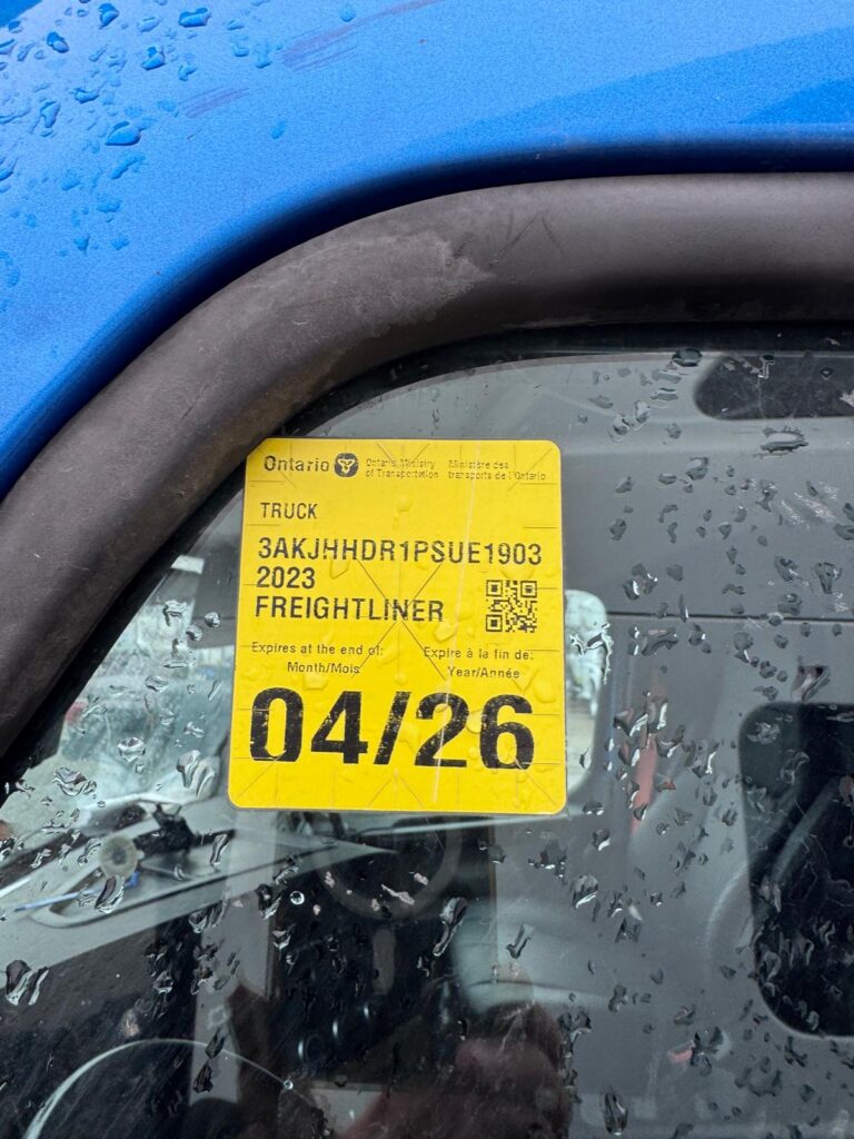 VIN yeelow sticker photo 3AKJHHDR1PSUE1903